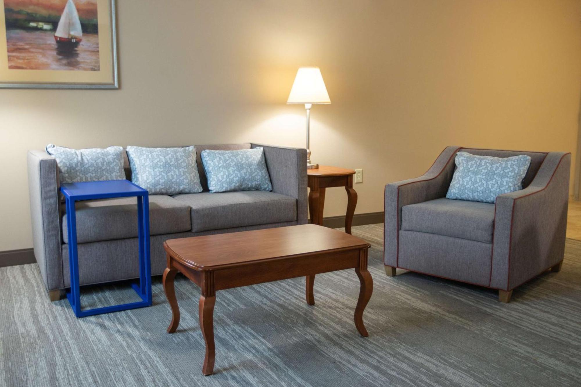 Hampton Inn Gloucester Buitenkant foto