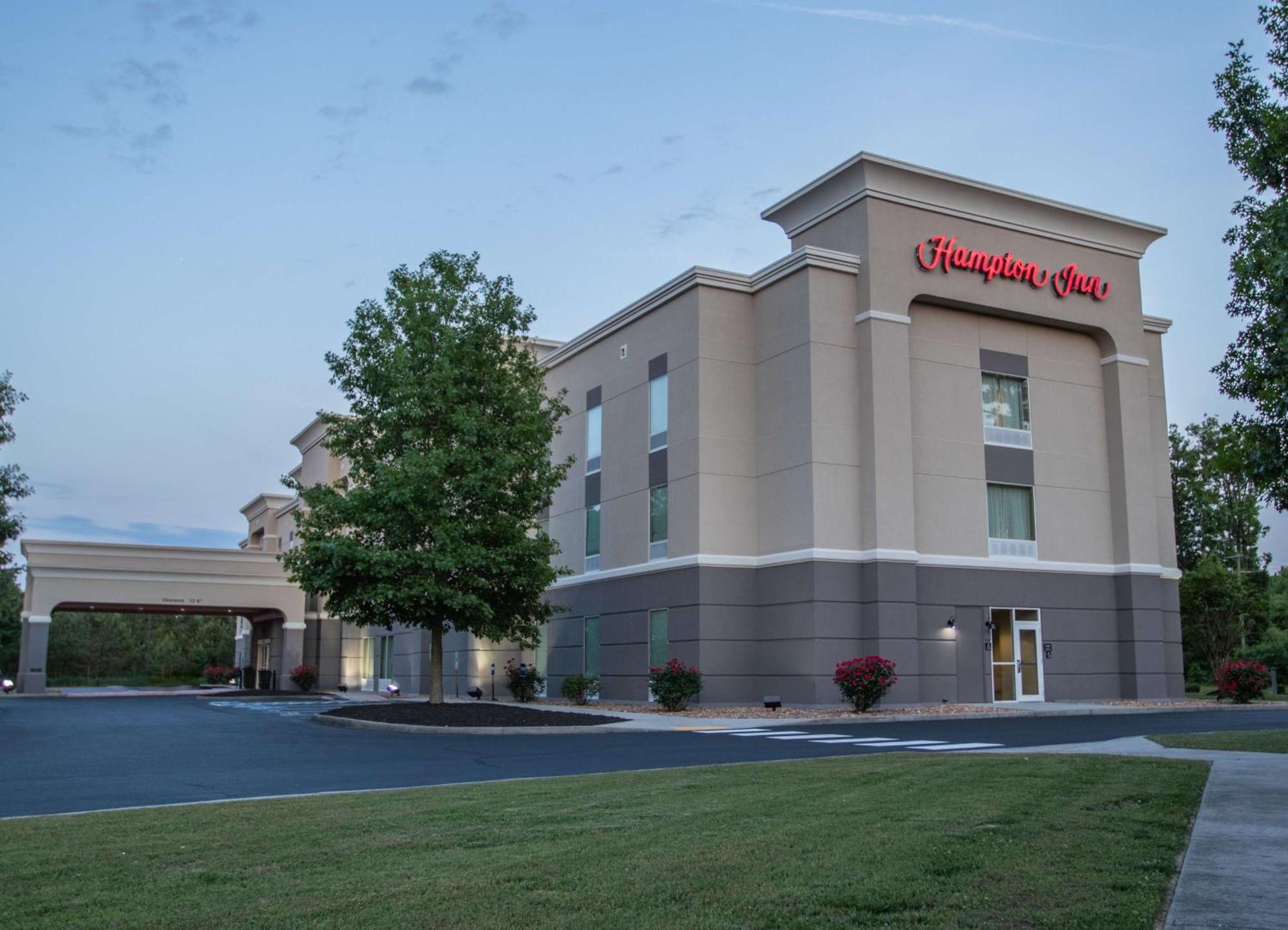 Hampton Inn Gloucester Buitenkant foto